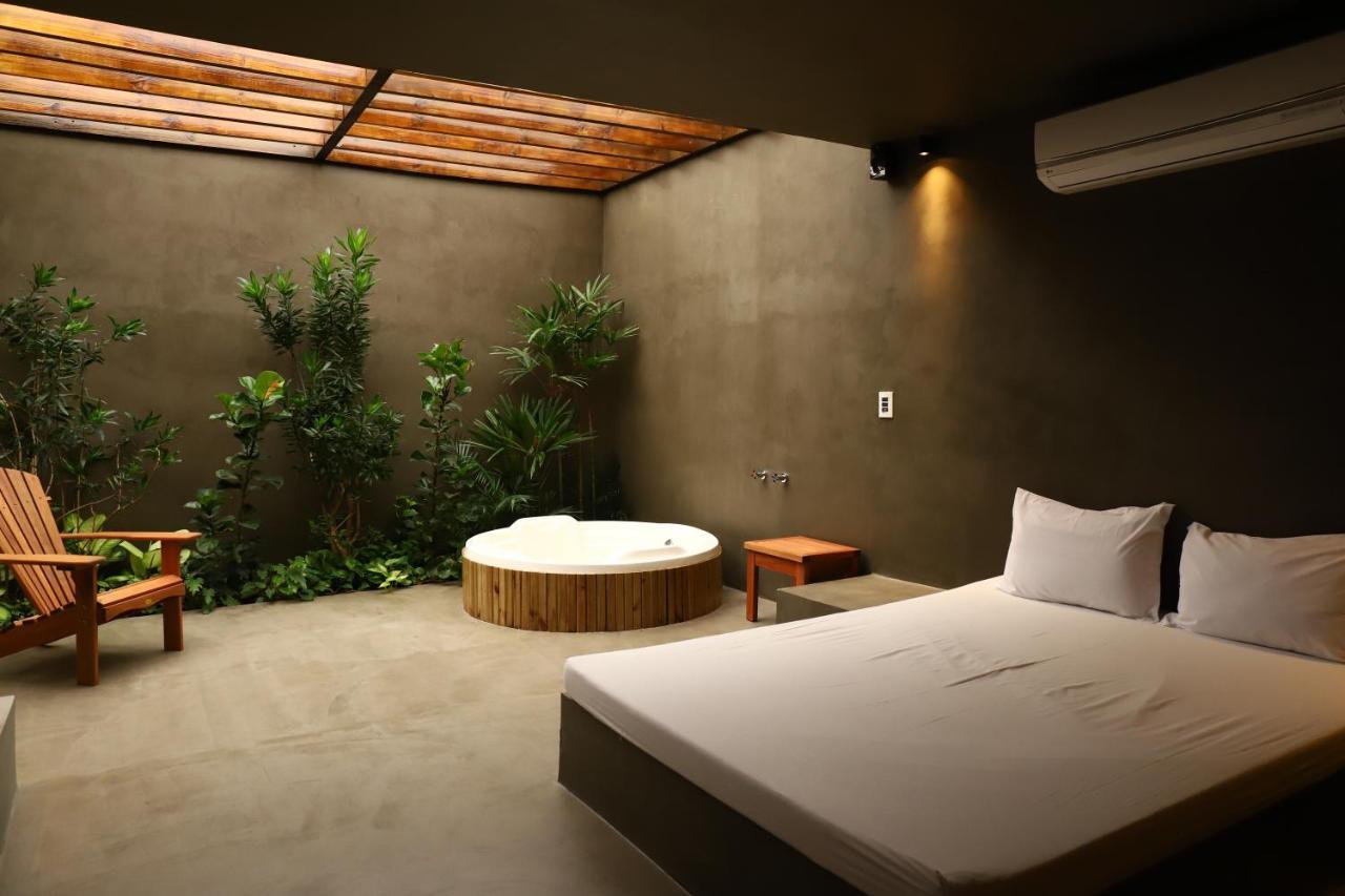 Luv Gardens Motel - Adults Only Caxias do Sul Luaran gambar